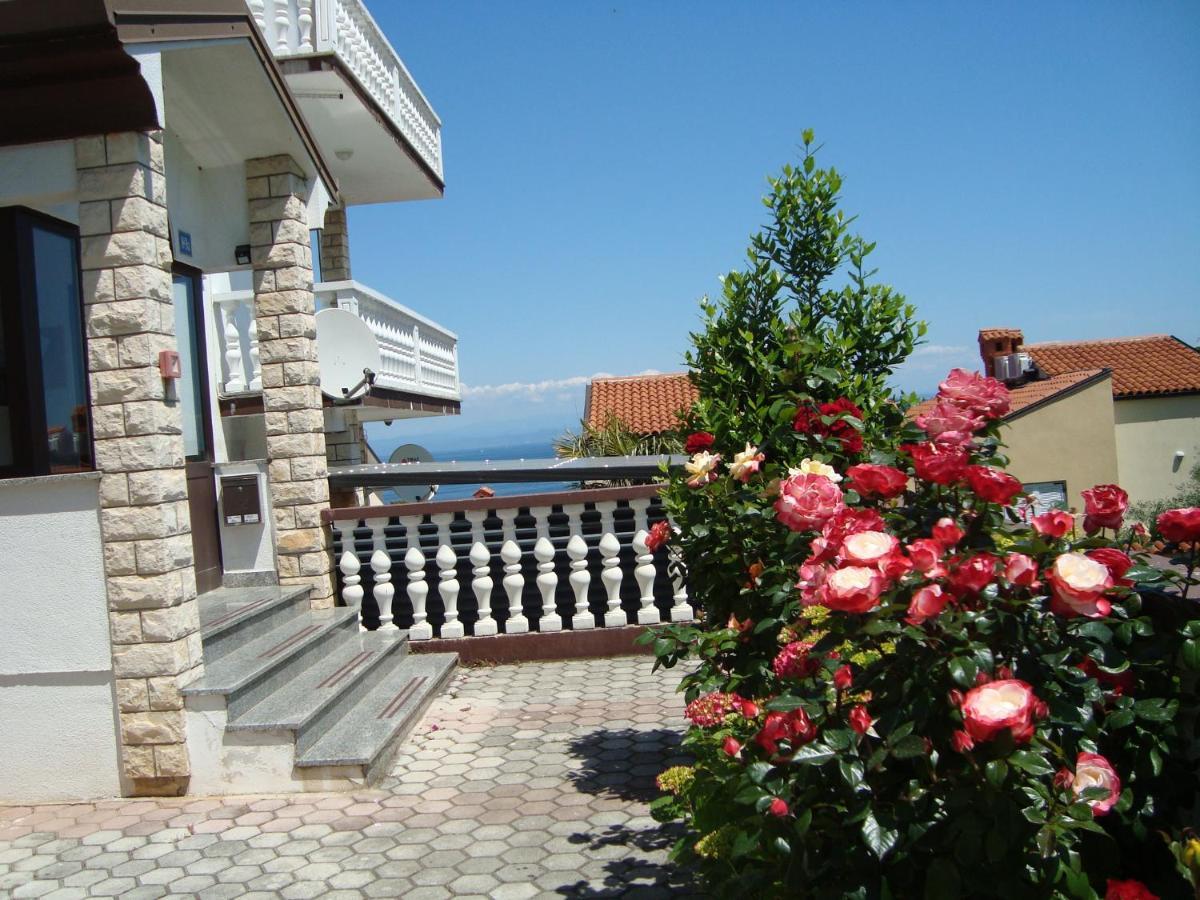 Apartman Carmen Crveni Vrh Dış mekan fotoğraf